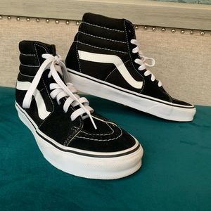Vans Hi-Top Black/White Sneakers Sz 7